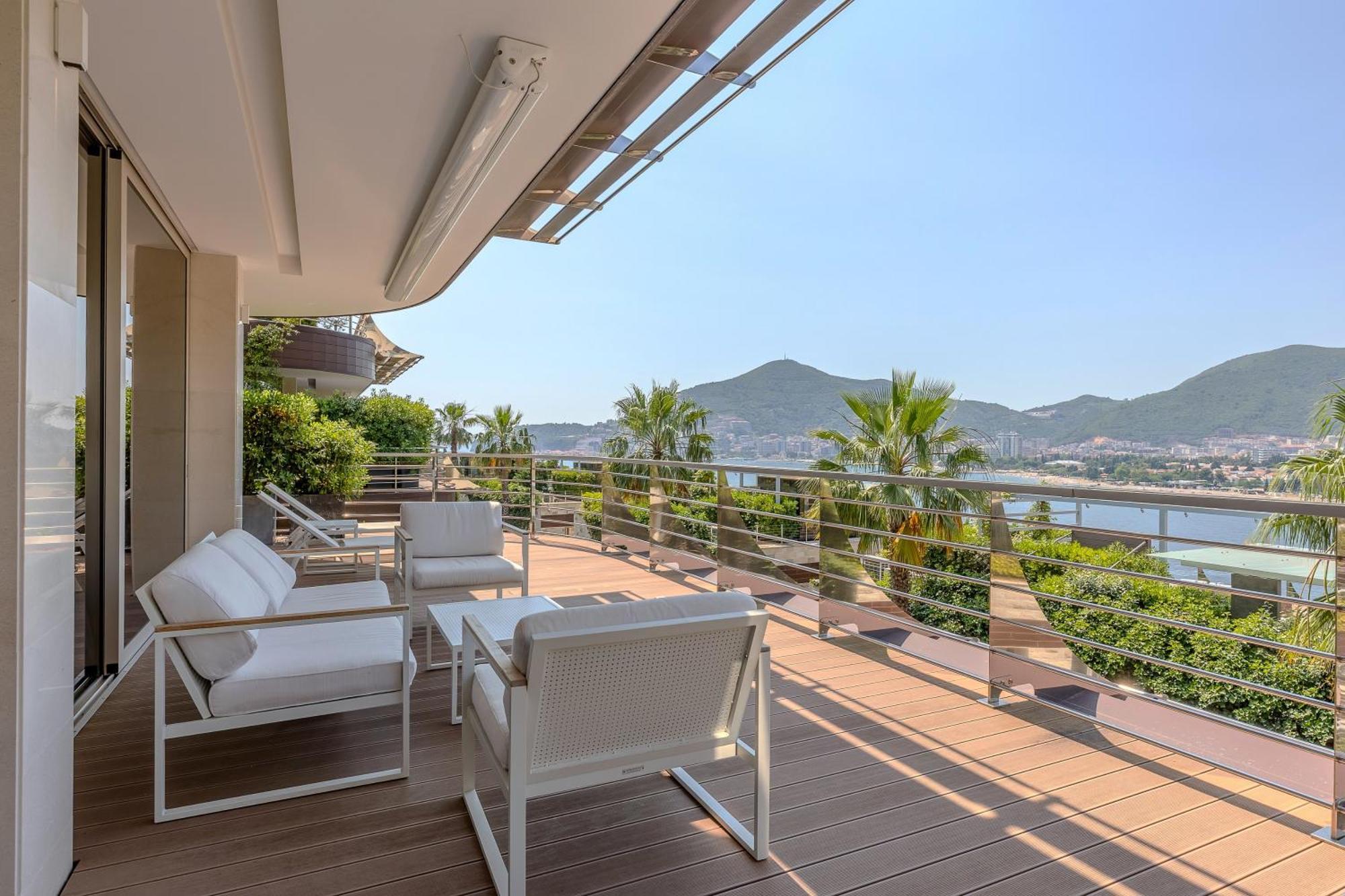 Dukley & Otel Budva